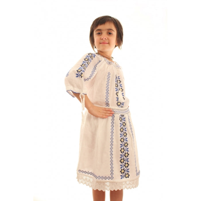 Costum national fata Evelina