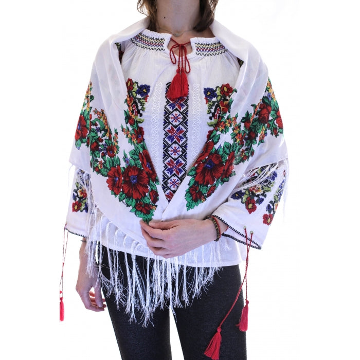 Batic traditional Crina