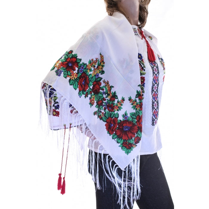 Batic traditional Crina