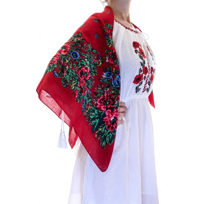 Batic traditional inflorat rosu inchis