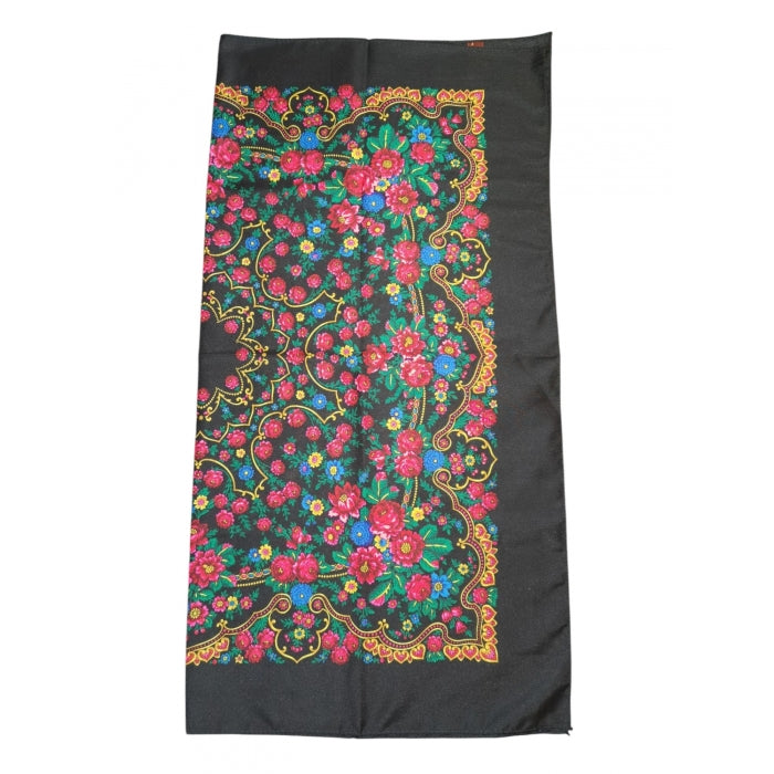 Batic traditional negru cu flori dimensiuni 75x75cm Model Ana5