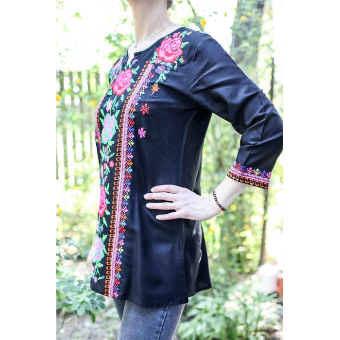 Bluza brodata Trandafira12