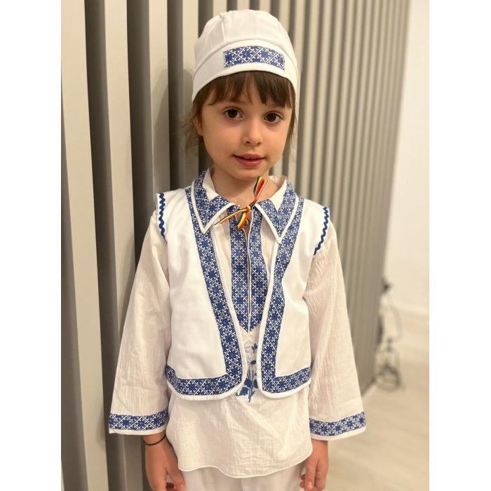 Costum Traditional Baieti Ioan11