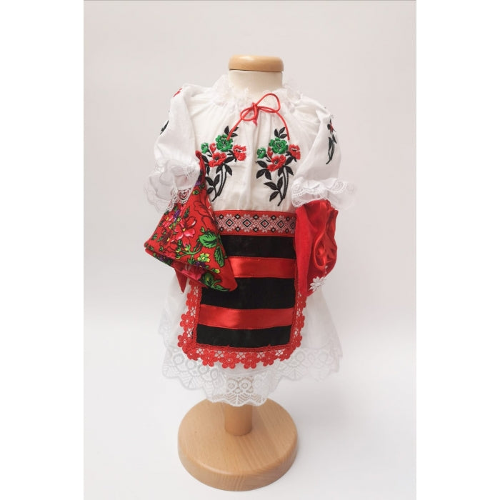 Costumas traditional popular botez Mariuca2