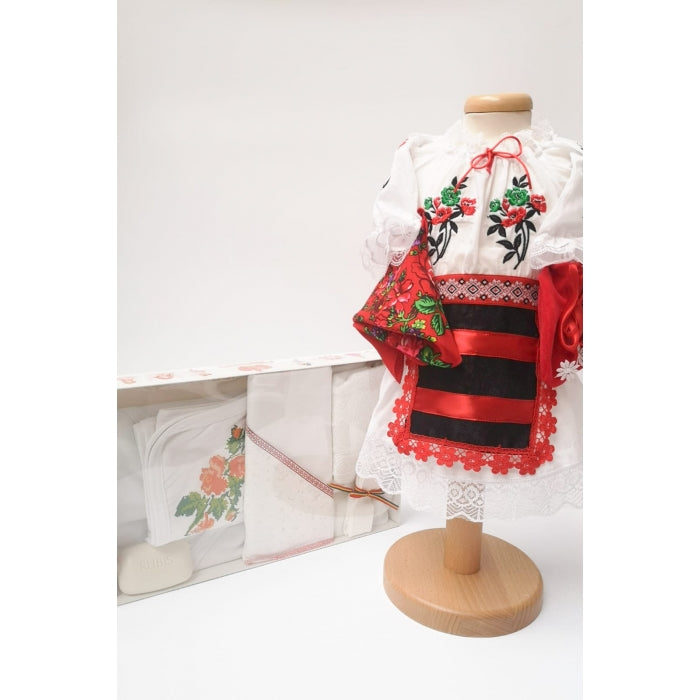 Costumas traditional popular botez Mariuca2