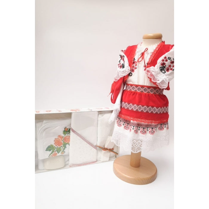 Costumas traditional popular botez Mariuca5