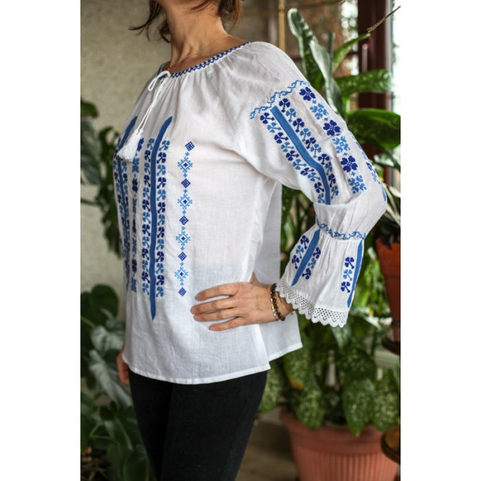 Ie Traditionala Adina11