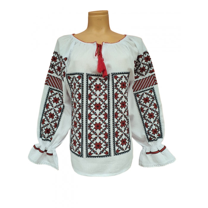Ie traditionala romaneasca89