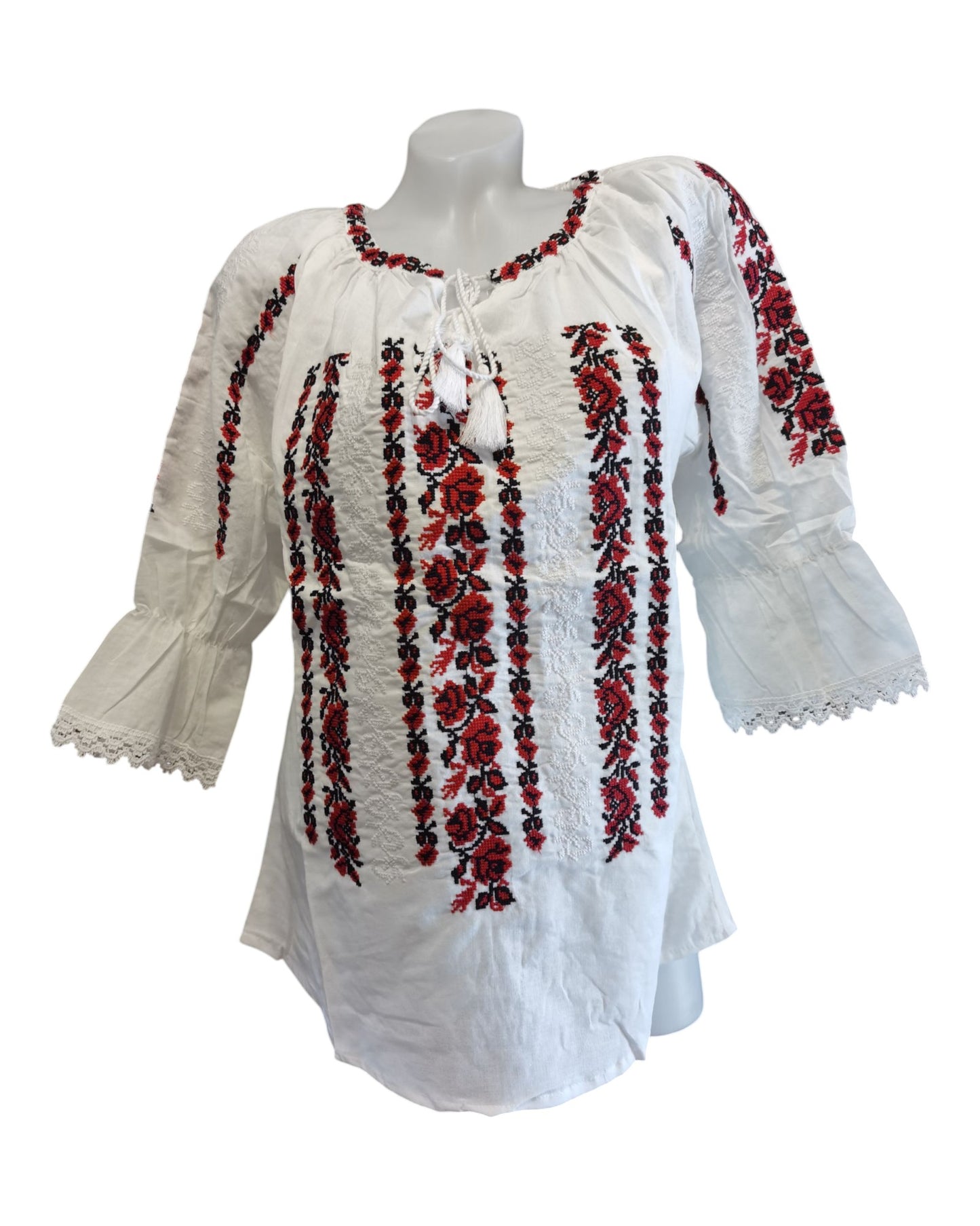 Ie românească tradițională din bumbac, brodată cu motive florale roșu-negru – mărimi S-3XL