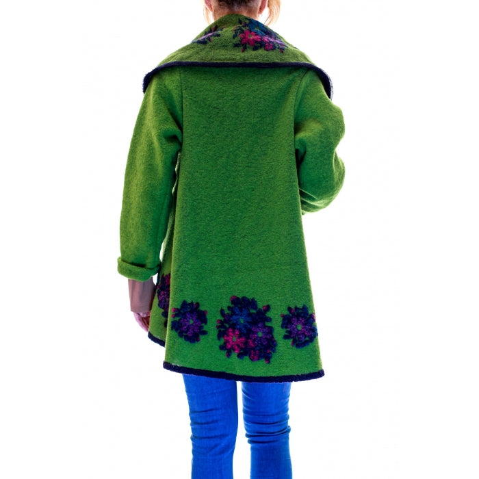 Poncho din lana cu maneci1