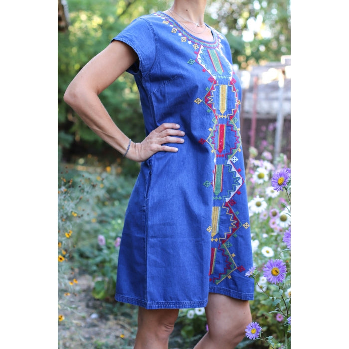 Rochie brodata din denim Elena3
