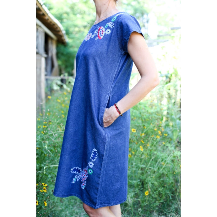 Rochie brodata din denim Elena5