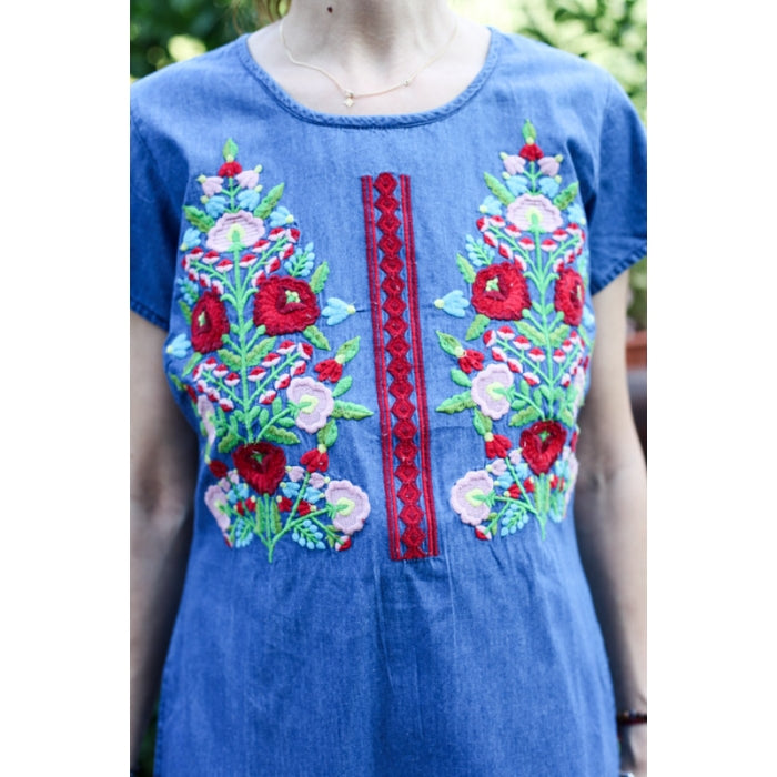 Rochie din denim cu broderie traditionala7