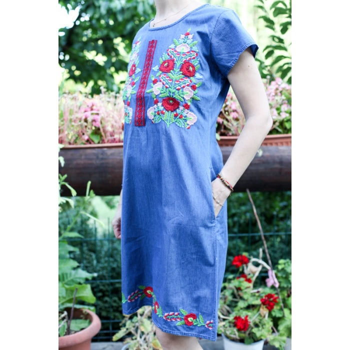 Rochie din denim cu broderie traditionala7