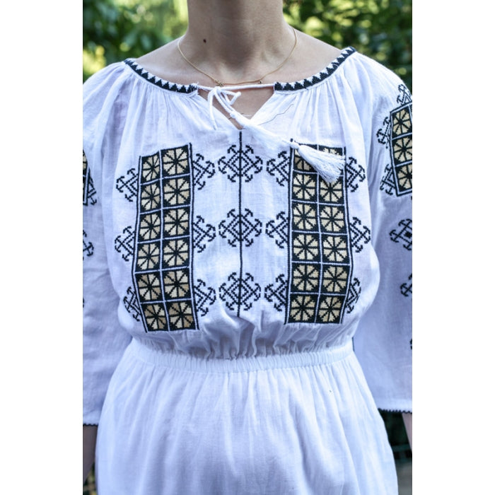 Rochie Traditionala Cosmina 24