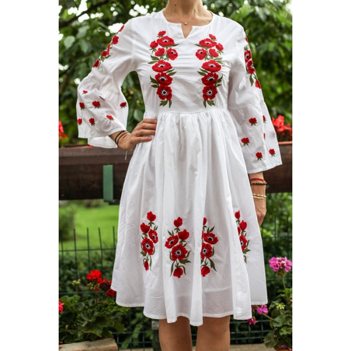 Rochie Traditionala cu maci