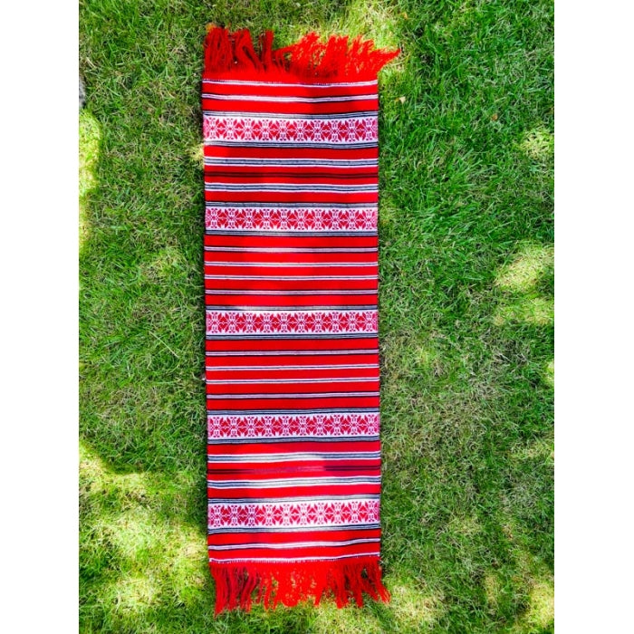 Stergar traditional rosu cu franjuri