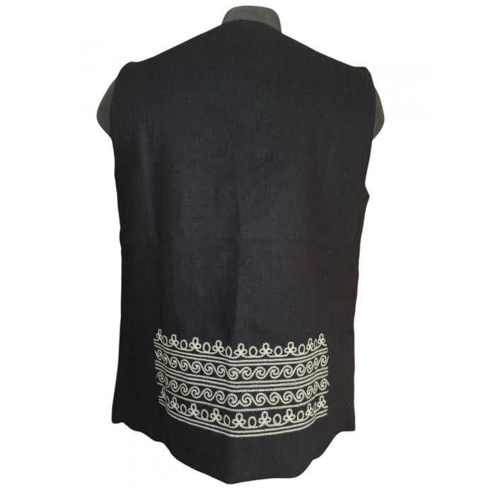 Vesta barbati neagra cu motive traditionale-Model Ion3