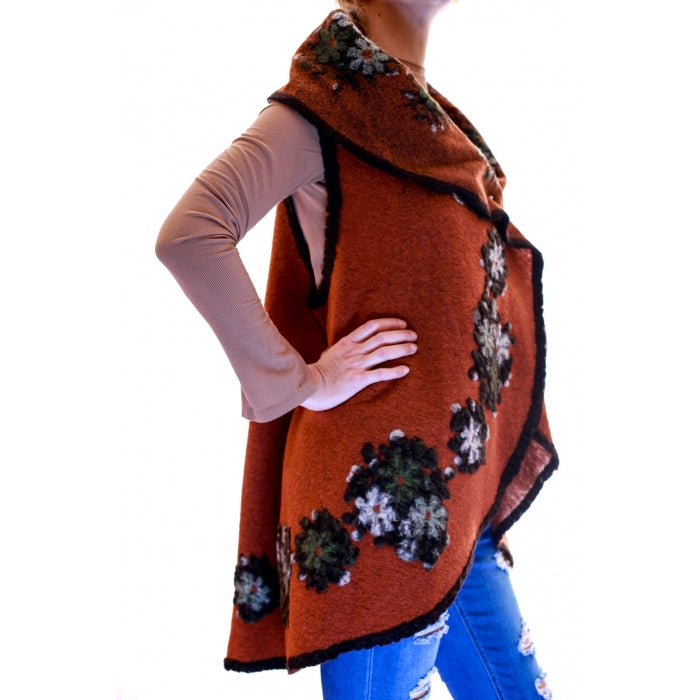 Vesta din lana cu model floral3