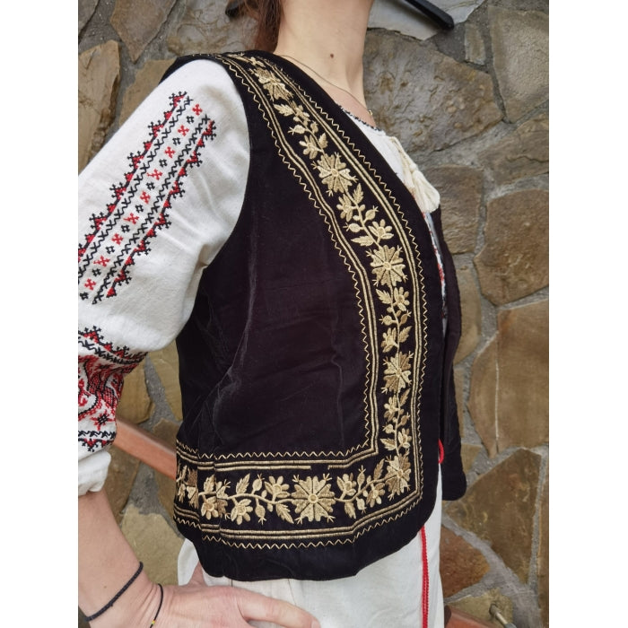Vesta Traditionala din catifea-model Cati