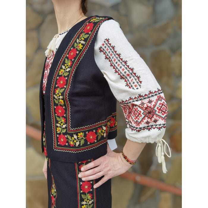 Vesta Traditionala Mariuca21