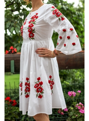 Rochie Traditionala cu maci