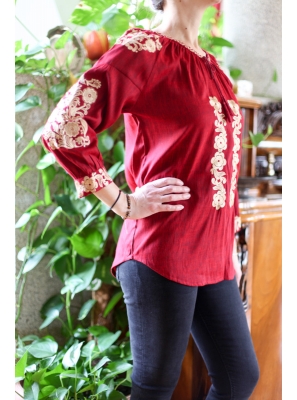 Bluza brodata rosie broderie bej