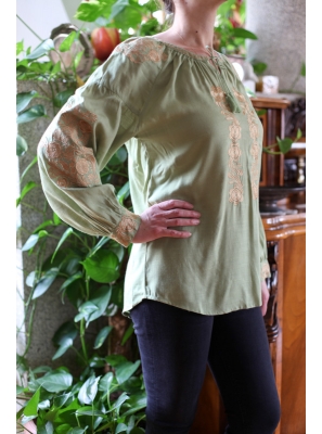 Bluza brodata verde broderie bej