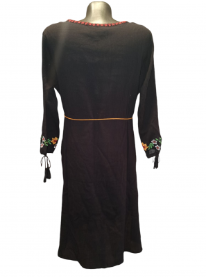 Rochie Traditionala neagra cu maneca lunga in marimi de la s la 3xl