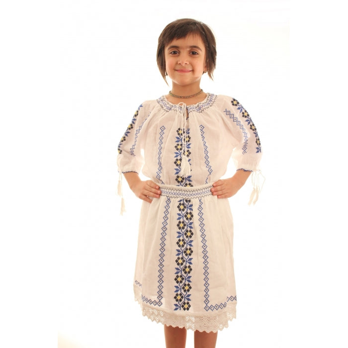 Costum national fata Evelina