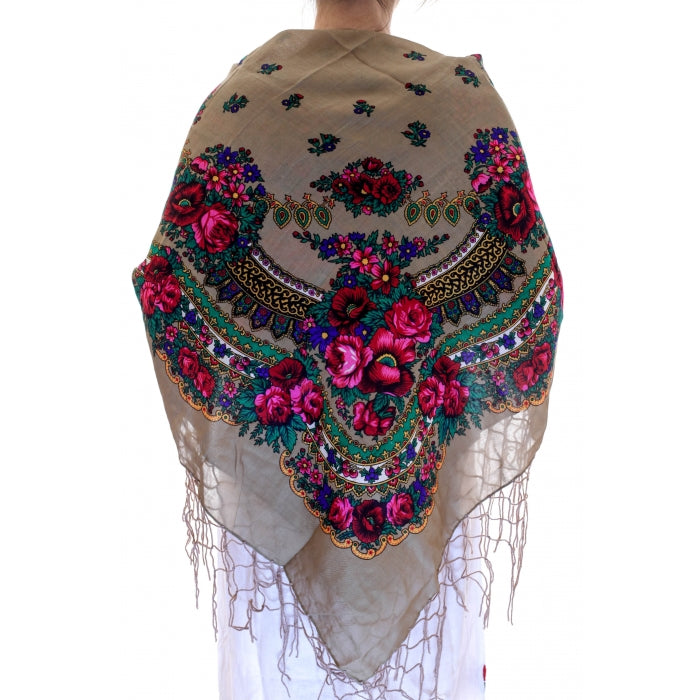 Batic traditional ciucuri camel