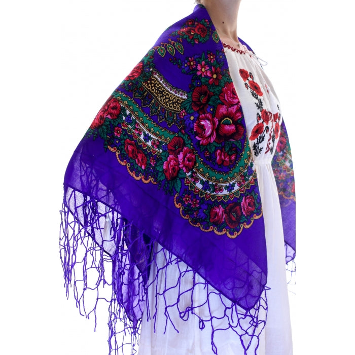 Batic traditional ciucuri mov