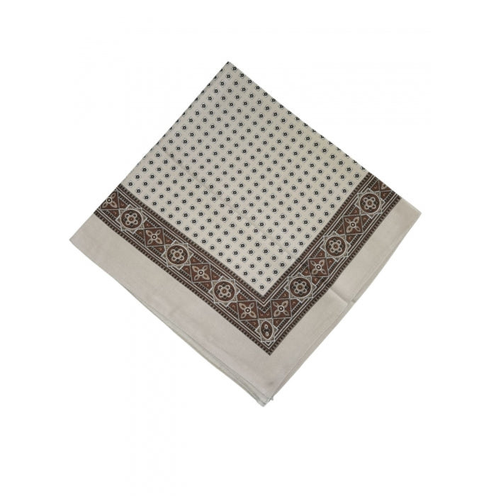 Batic traditional cu motive romanesti - Model Ina3