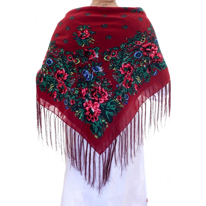 Batic traditional inflorat cu franjuri bordo
