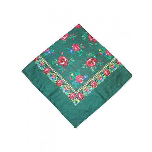 Batic traditional  verde cu flori dimensiuni 75x75cm model Ana