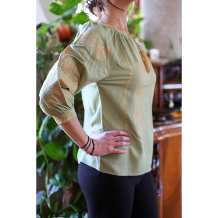 Bluza brodata Angela