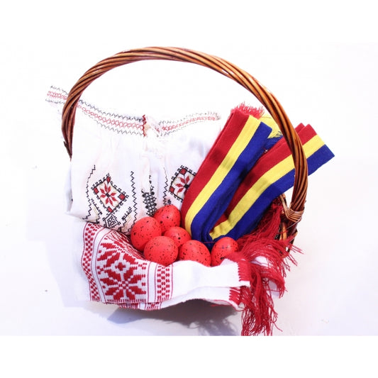 Cos cadou traditional Paste pentru doamne