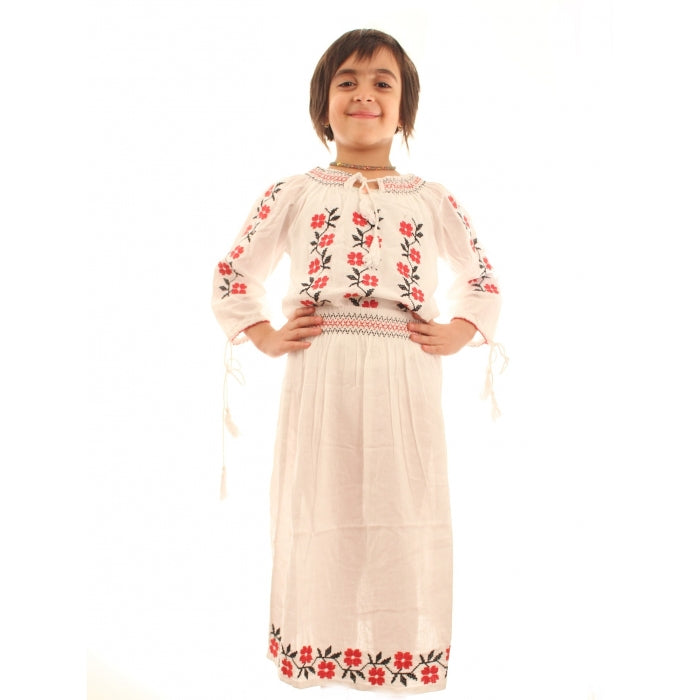 Costum national fata Madalina