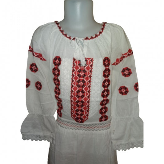Costum Traditional Anuta