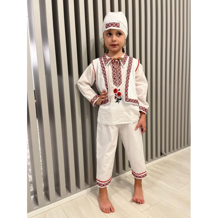 Costum Traditional Baieti Ioan10