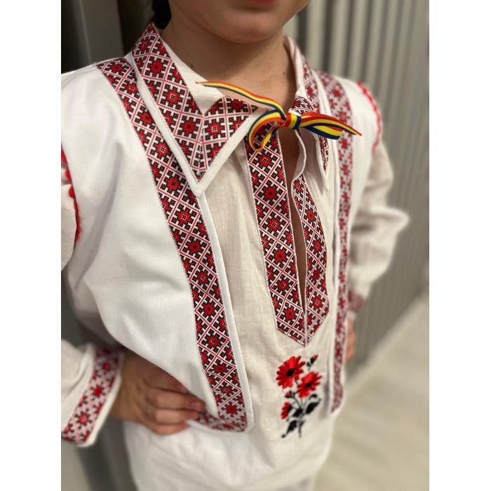Costum Traditional Baieti Ioan10