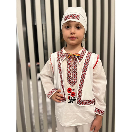 Costum Traditional Baieti Ioan10