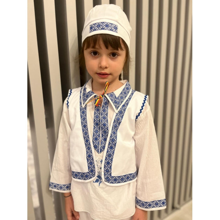 Costum Traditional Baieti Ioan11