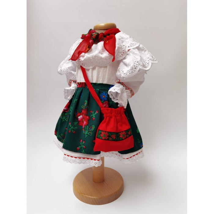Costum traditional botez fetite Ilinca2