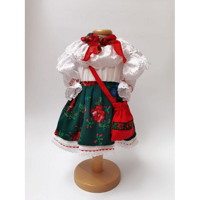Costum traditional botez fetite Ilinca2