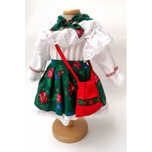 Costum traditional fetite Ilinca