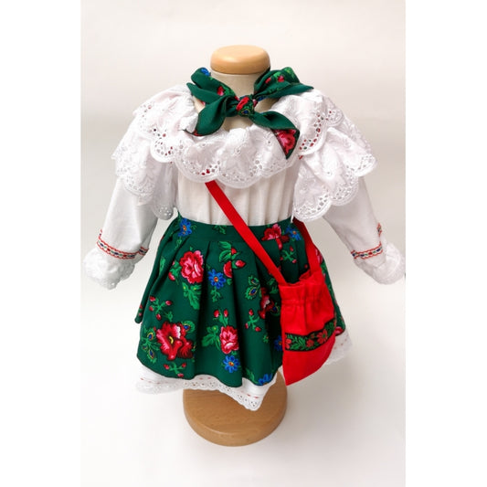 Costum traditional fetite Ilinca