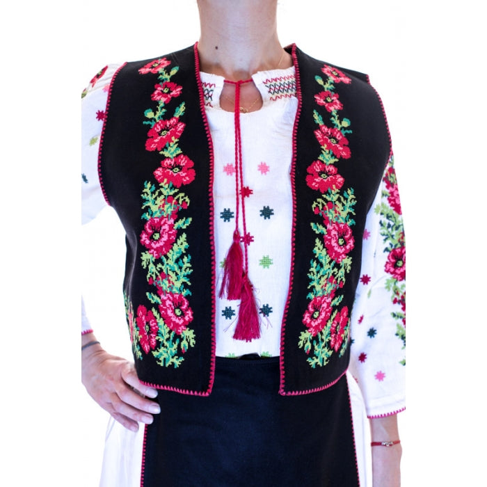Costum traditional set  cu motive florale