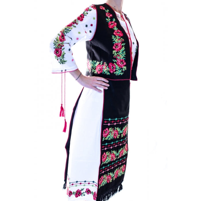 Costum traditional set  cu motive florale