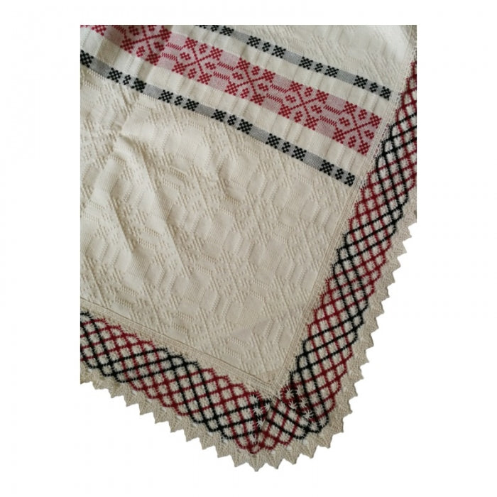 Fata de masa traditionala3